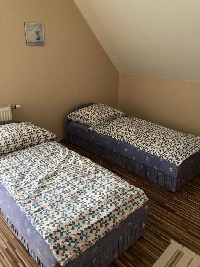 Muskatli Apartman Balatonakali Eksteriør billede